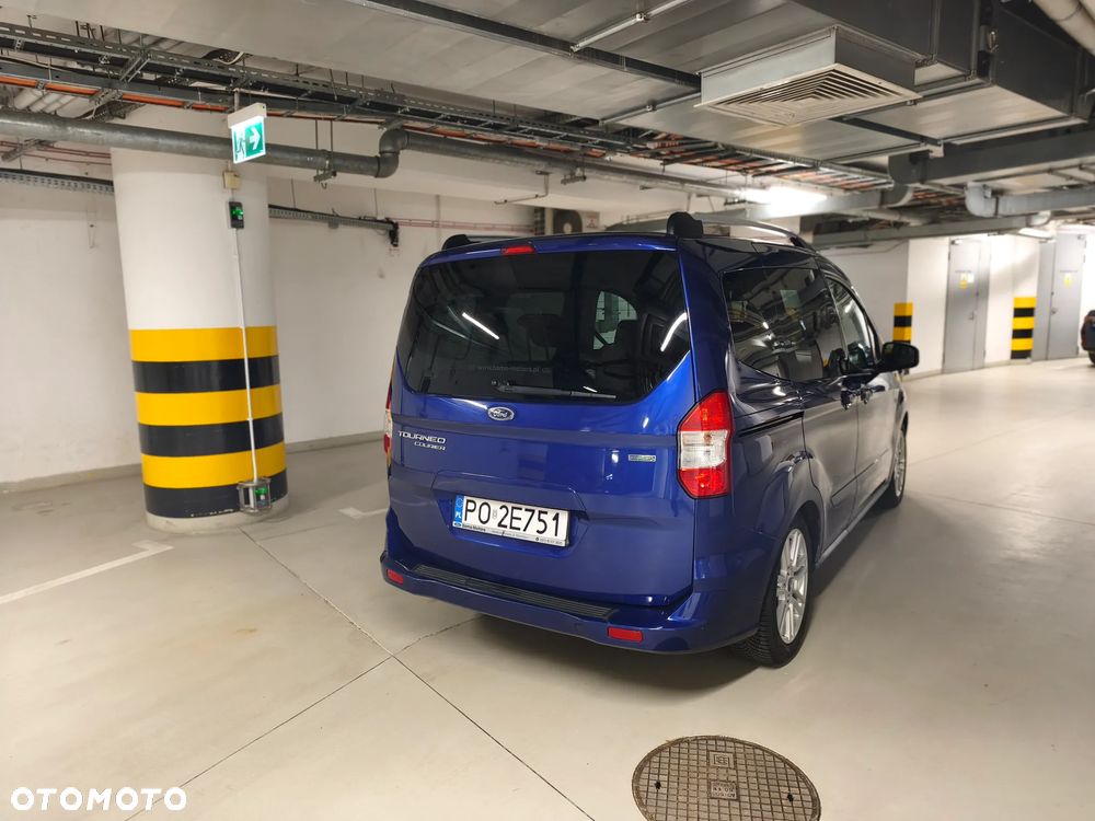 Ford Tourneo Courier 1.0 EcoBoost Titanium - 6