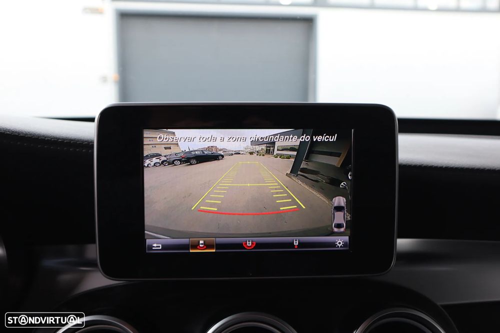 Mercedes-Benz GLC 250 d 4Matic 9G-TRONIC AMG Line - 21