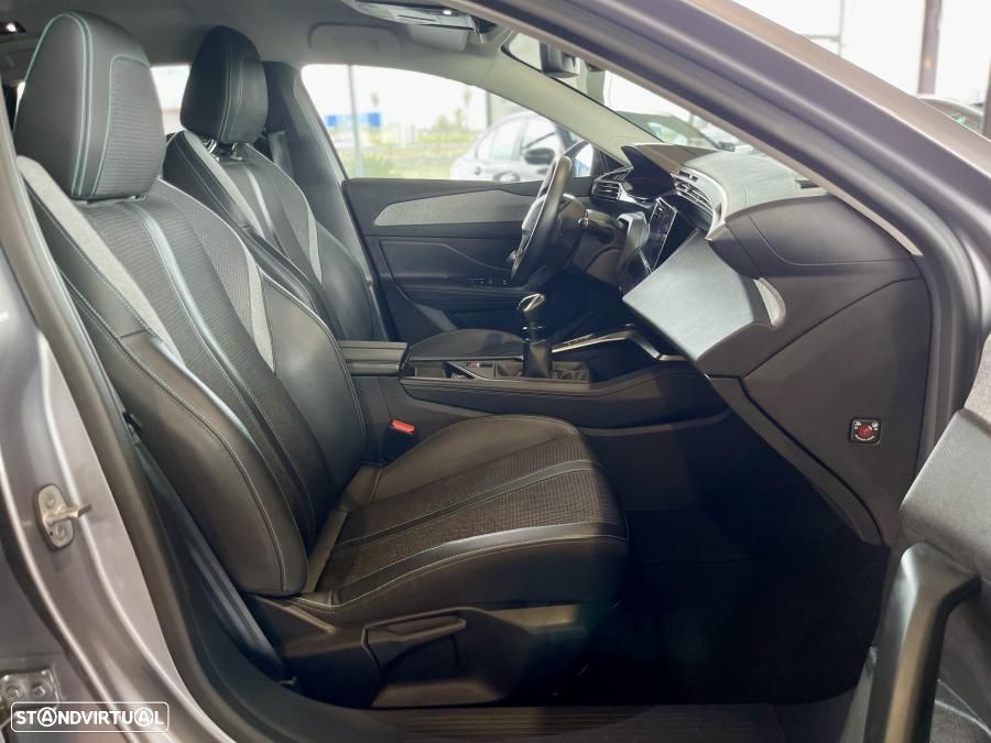 Peugeot 308 SW 1.2 PureTech Allure - 27