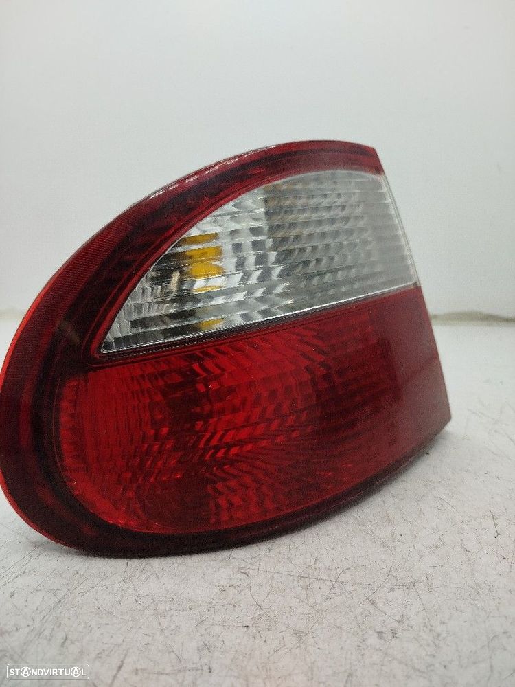 Farolim Stop Esq Daewoo Lanos (Klat) - 3