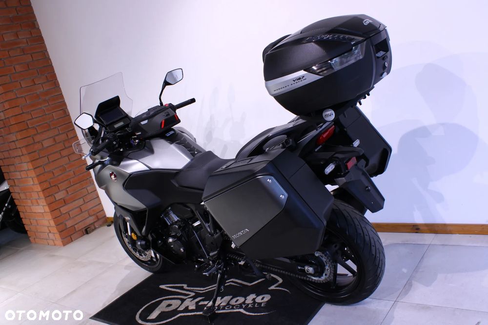 Honda NT - 7
