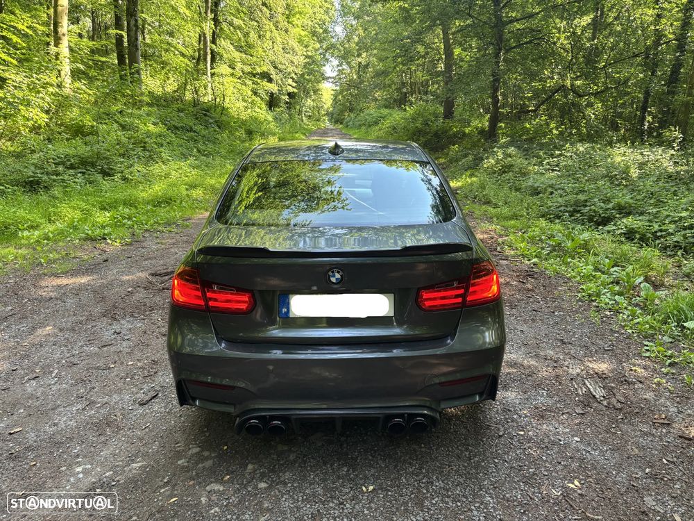 BMW 328 i Auto - 14