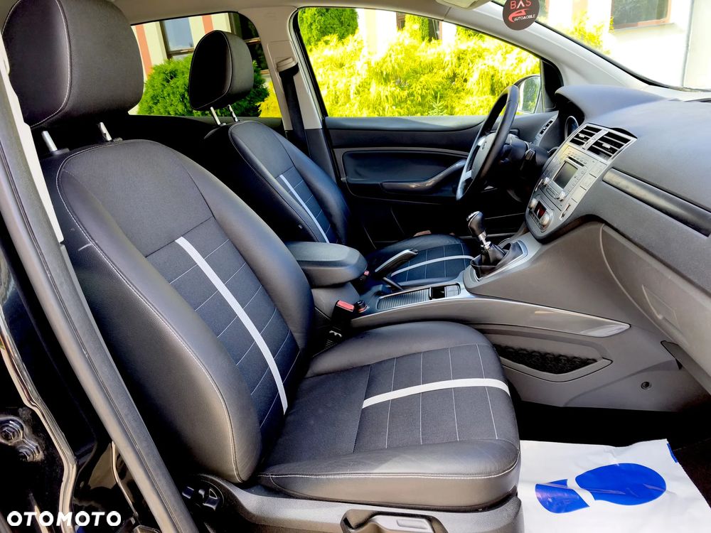Ford Kuga 2.0 TDCi 4x4 Titanium - 16