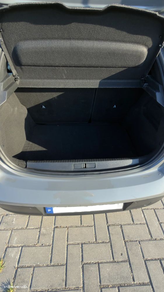 Peugeot 208 1.2 PureTech Active - 19