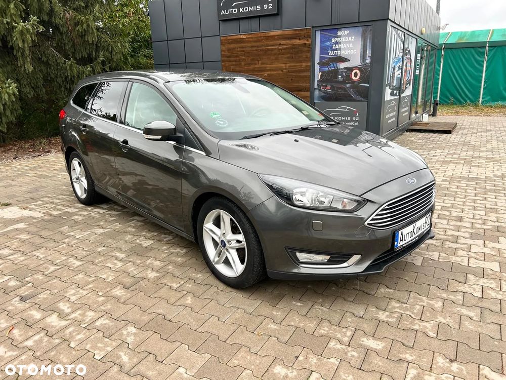 Ford Focus 2017 photo 2