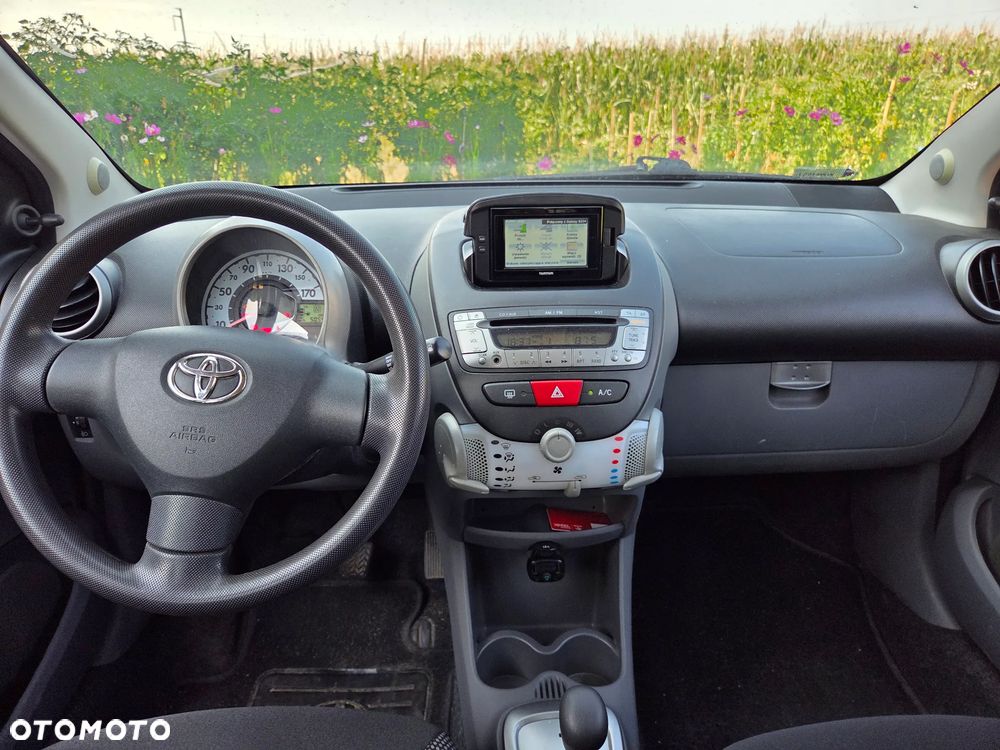 Toyota Aygo 1.0 VVT-i Luna MM A/C - 10