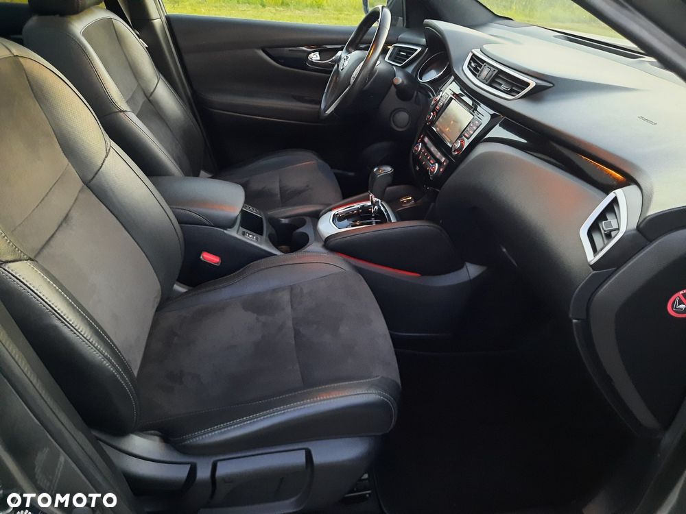 Nissan Qashqai 1.2 DIG-T Xtronic TEKNA - 22