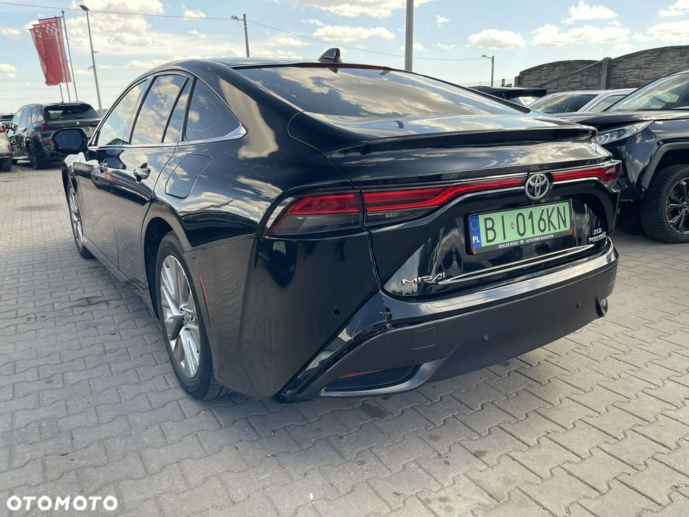Toyota Mirai - 2