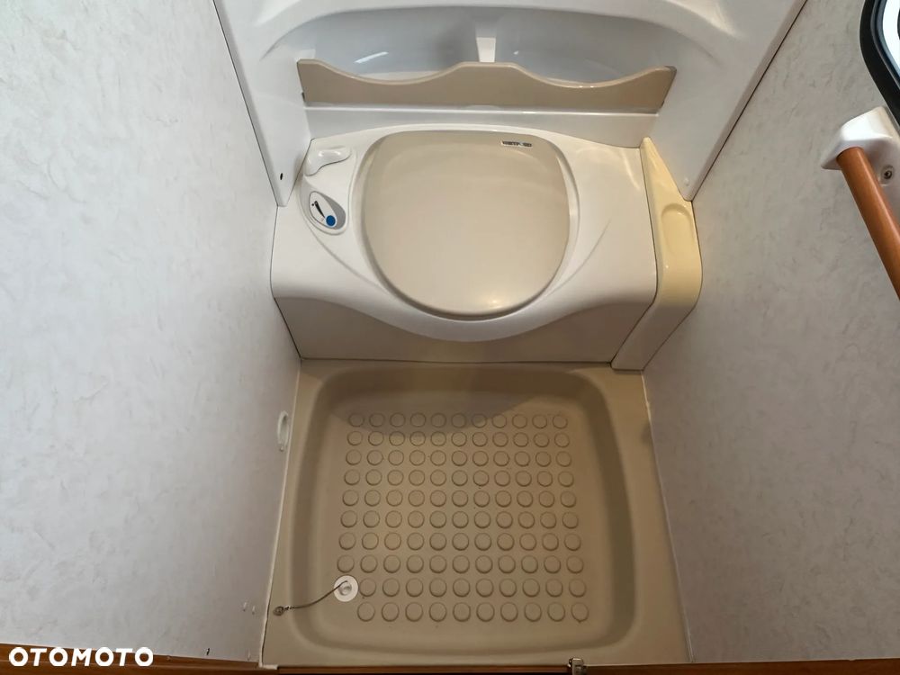 Hobby 460 UFE EXCELLENT z fakturą i gwarancją. DMC 1300 kg !!! - 36