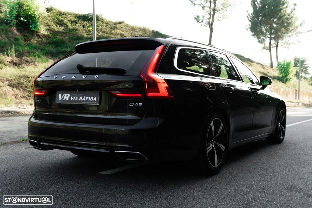 Volvo V90 2.0 D4 R-Design Geartronic - 6