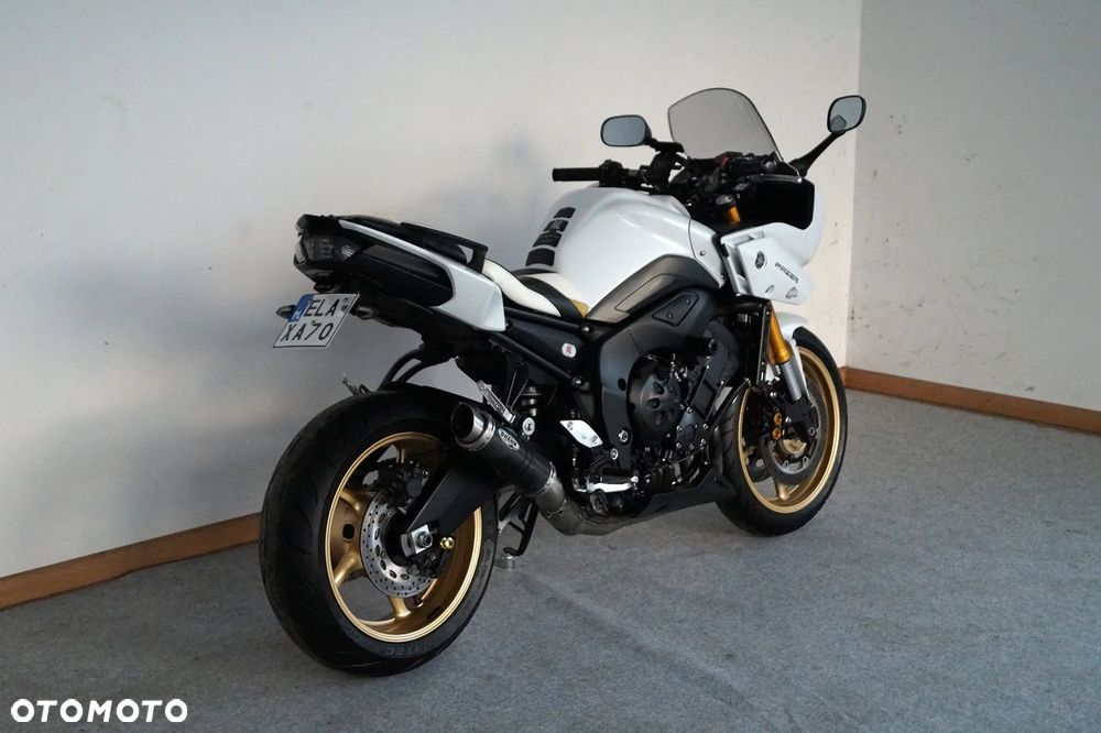 Yamaha FZ8 - 8