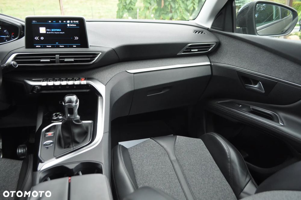 Peugeot 3008 BlueHDi 120 Stop & Start Allure - 25