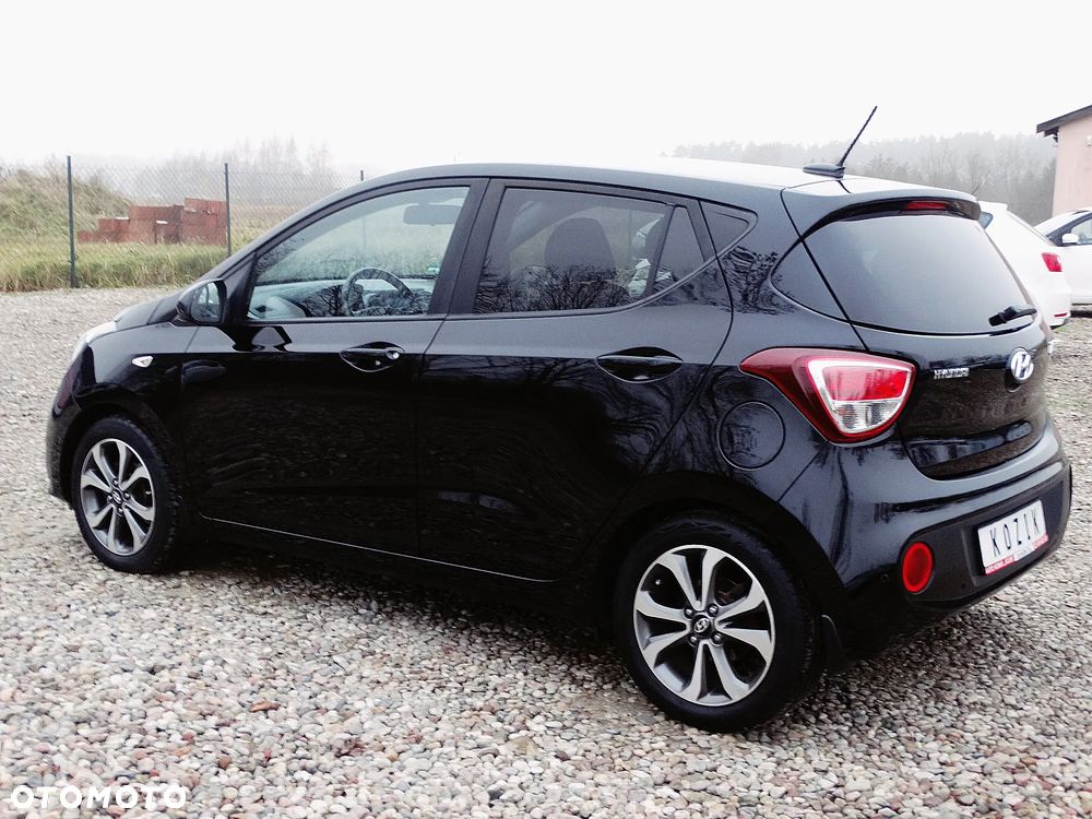 Hyundai i10 1.2 YES!+ - 16