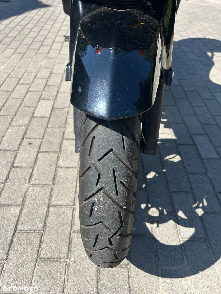 Suzuki DL - 7