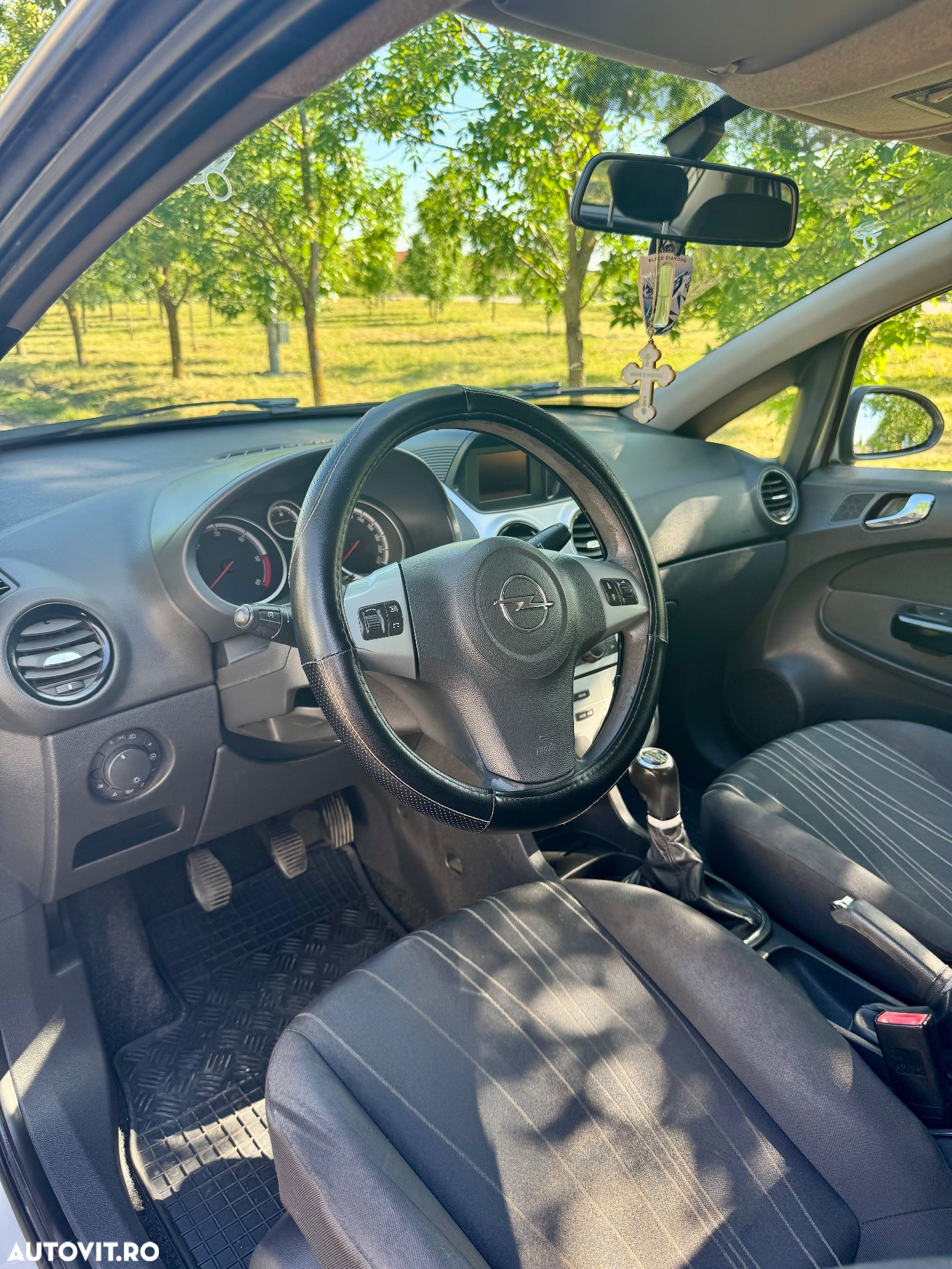 Opel Corsa - 3