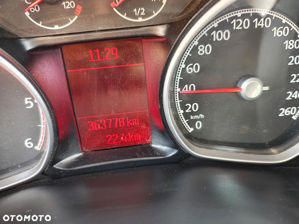 Ford Galaxy 2.0 TDCi Ghia - 26