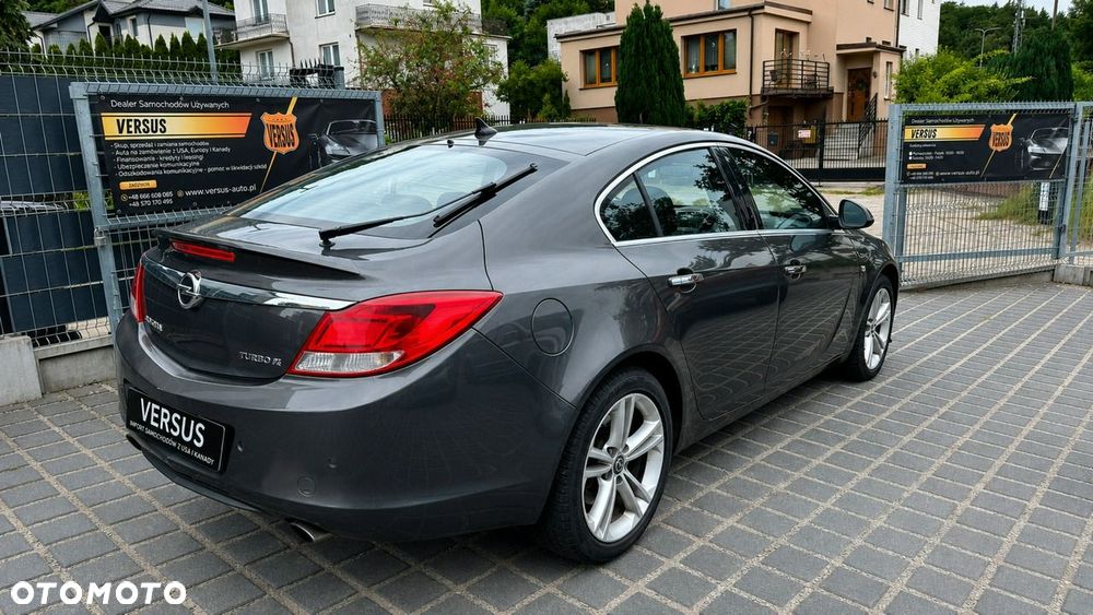 Opel Insignia 2.0 T Cosmo 4x4 - 4