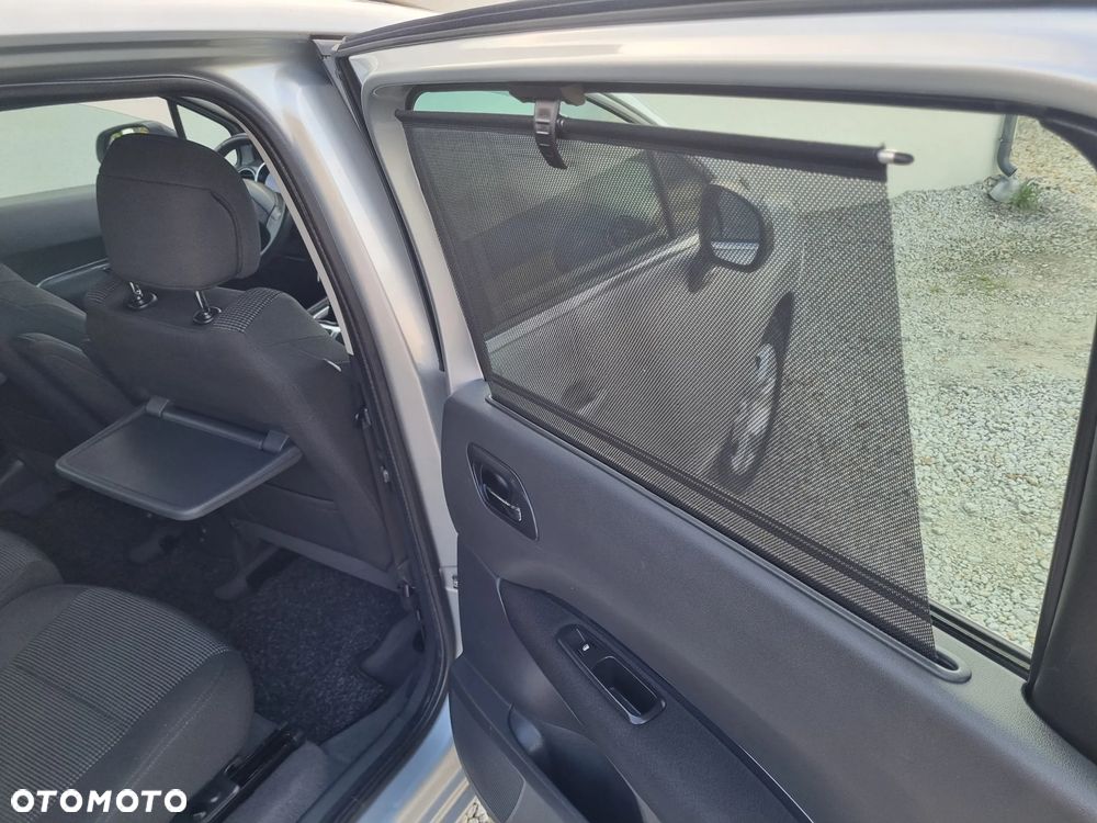 Peugeot 5008 1.6 HDi Premium - 19