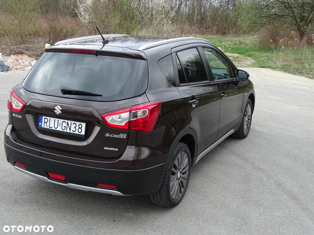 Suzuki SX4 S-Cross 1.6 DDiS 4x4 Comfort+ - 4