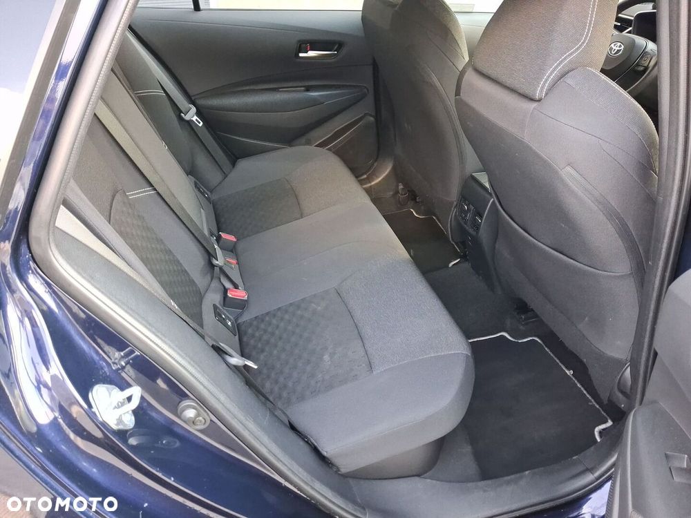 Toyota Corolla 1.8 Hybrid Comfort - 12