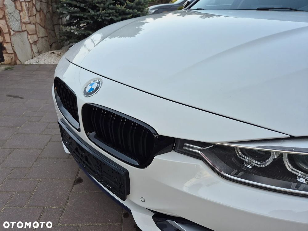BMW Seria 3 320d Sport Line - 6