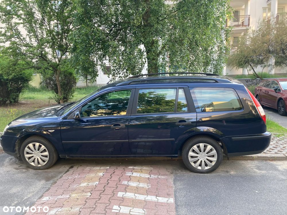 Ford Mondeo 2.0 TDCi Ambiente - 2