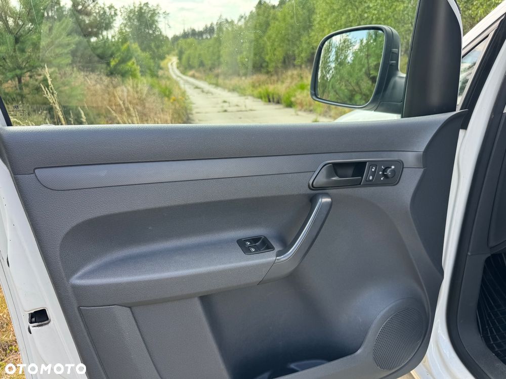 Volkswagen CADDY - 7