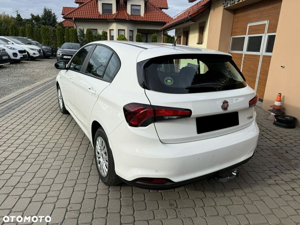 Fiat Tipo 1.4 16v Easy EU6d - 9