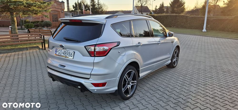 Ford Kuga 2.0 TDCi 4x4 ST-Line - 8