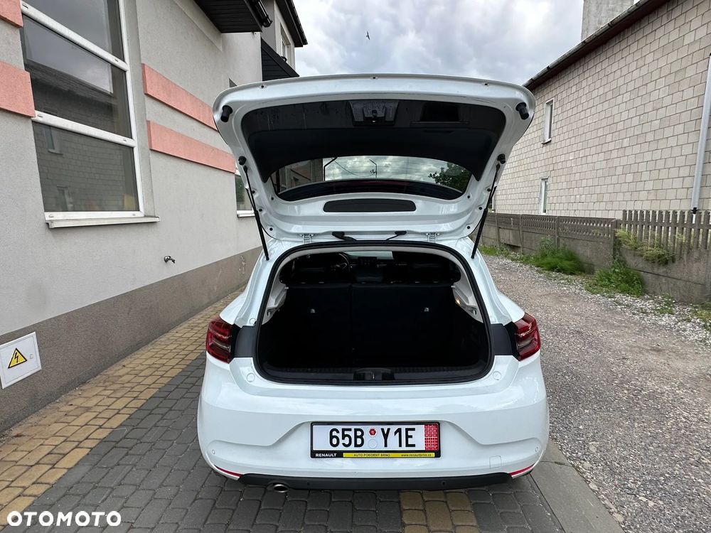 Renault Clio - 16