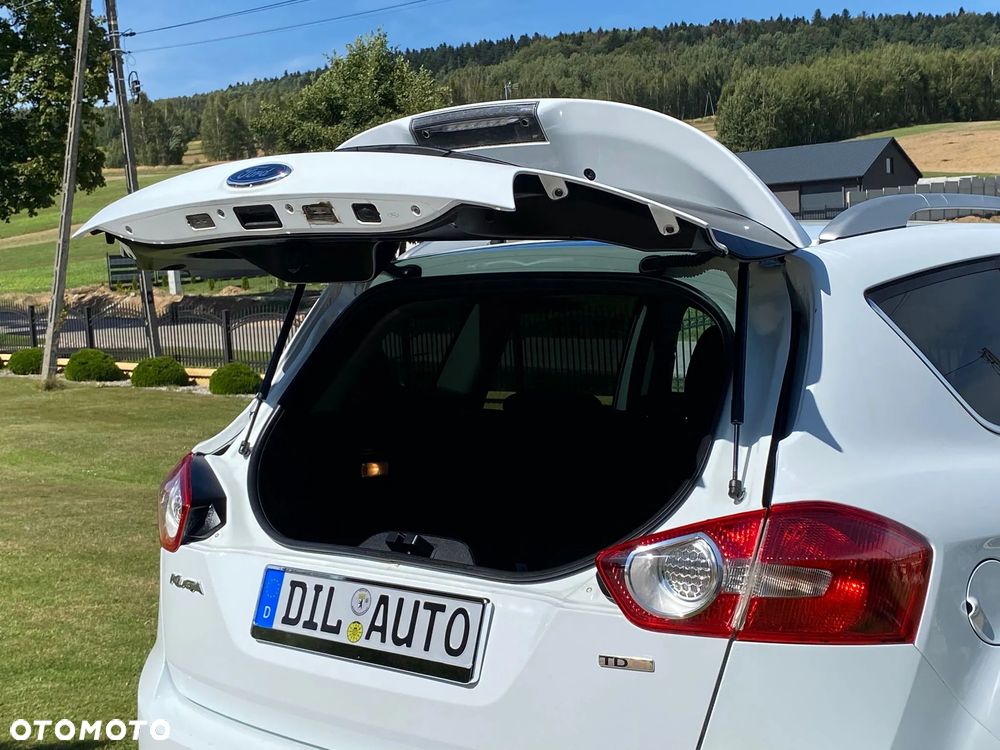 Ford Kuga 2.0 TDCi 4x4 Titanium - 29