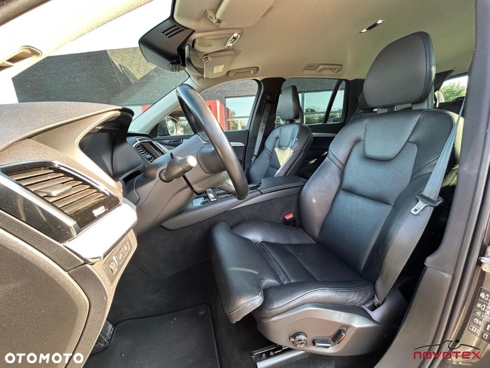 Volvo XC 90 - 10