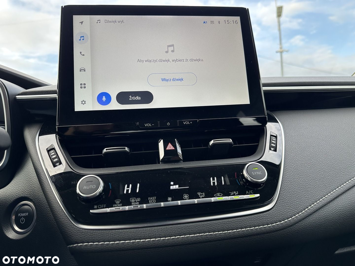 Toyota Corolla 1.8 Hybrid Comfort - 18