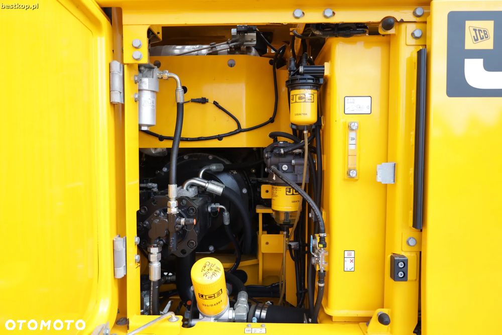 JCB 131X LC - 31