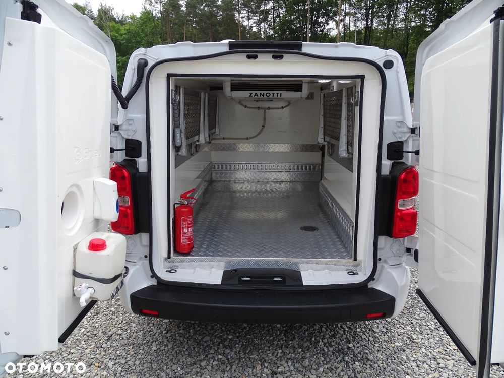 Opel VIVARO - 9
