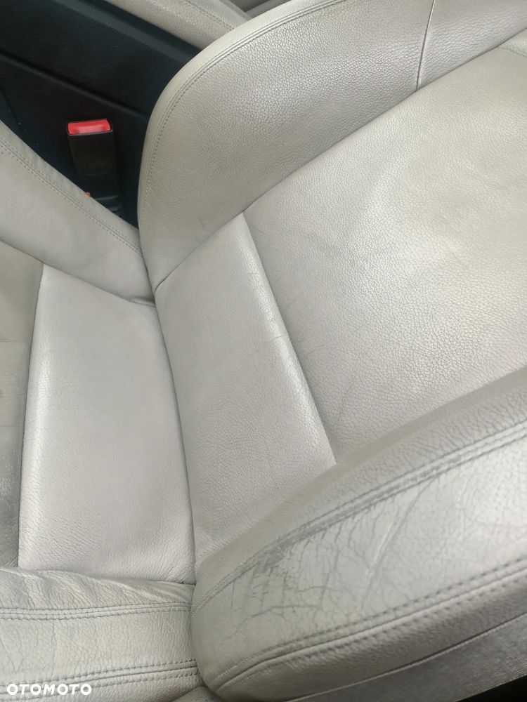 BMW Seria 5 525d xDrive - 18