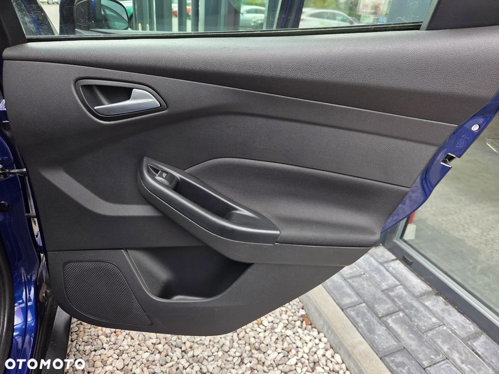 Ford Focus 1.5 EcoBoost Start-Stopp-System Business Edition - 13