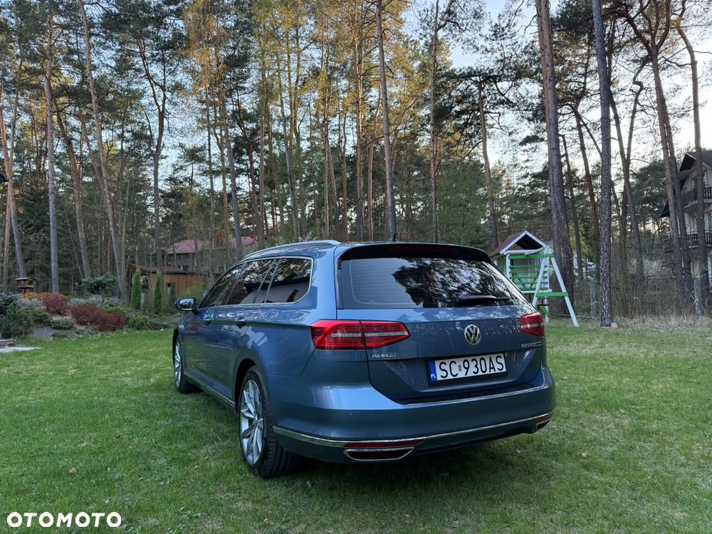 Volkswagen Passat 2.0 TDI SCR (BlueMotion Tech) 4Mot DSG Highline - 13