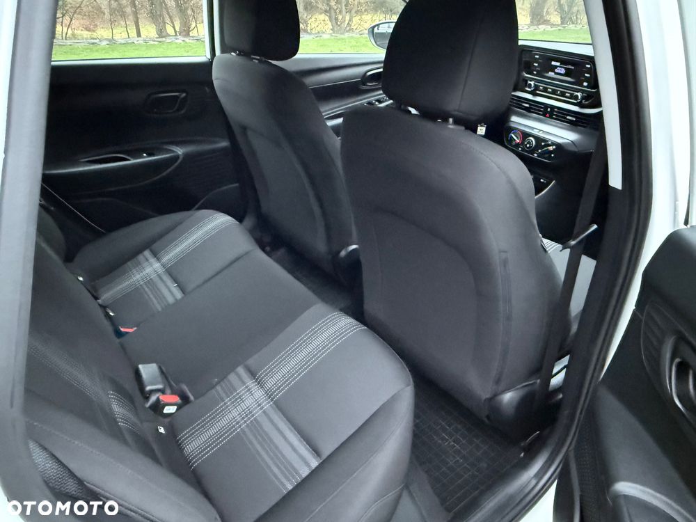 Hyundai i20 1.2 Select - 12