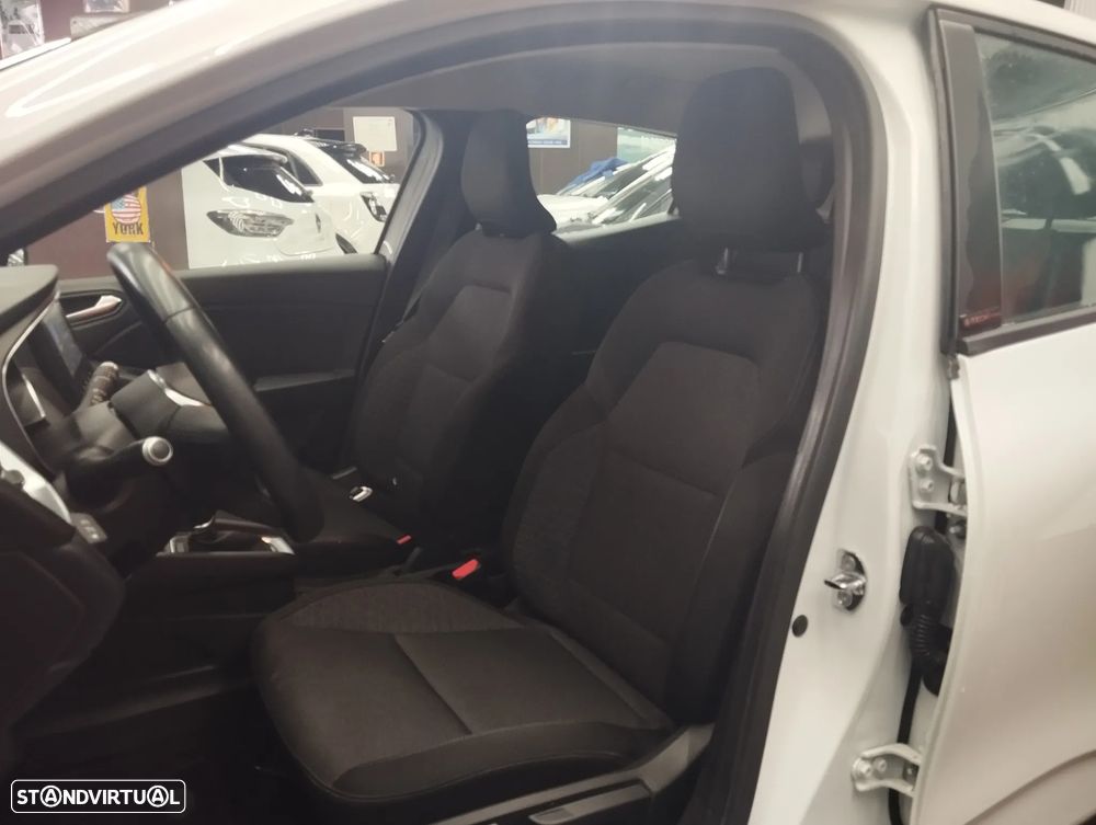 Renault Clio 1.6 E-Tech Intens - 15