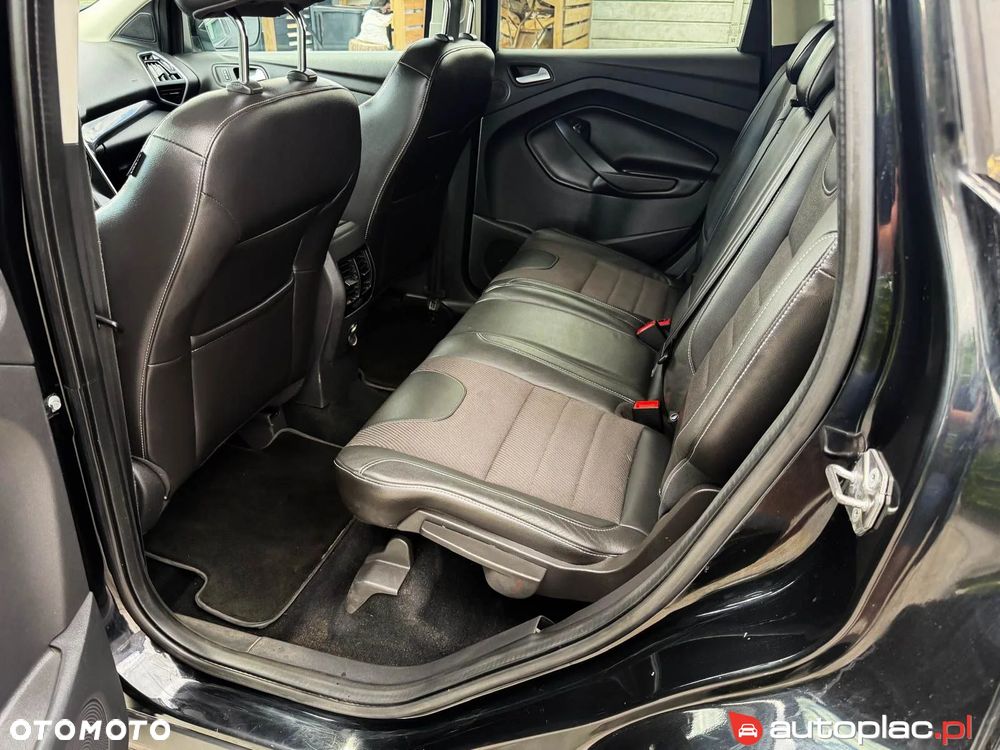 Ford Kuga - 27