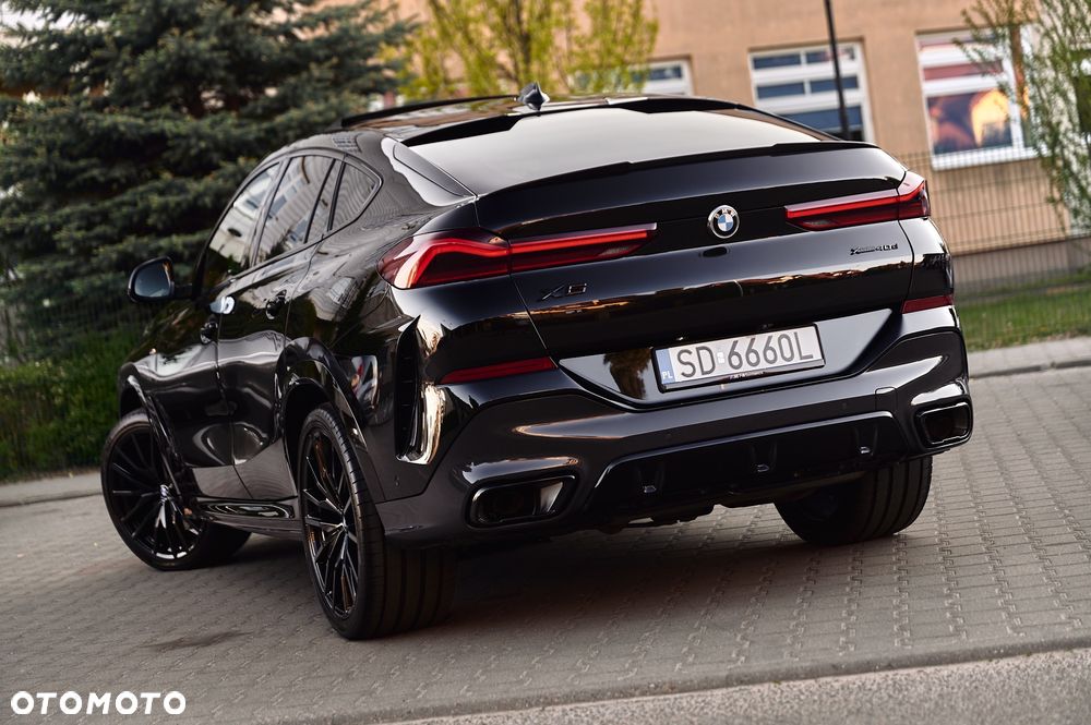 BMW X6 xDrive40d mHEV - 2