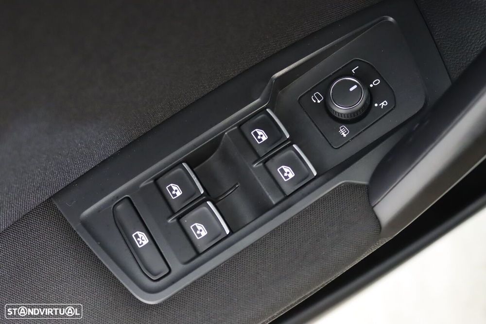 VW Tiguan Allspace 2.0 TDI Life DSG - 25