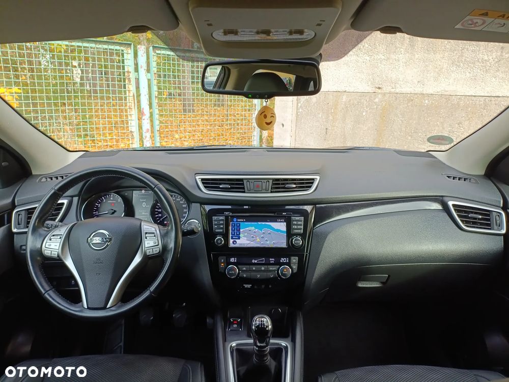 Nissan Qashqai 1.6 DIG-T 360 - 3