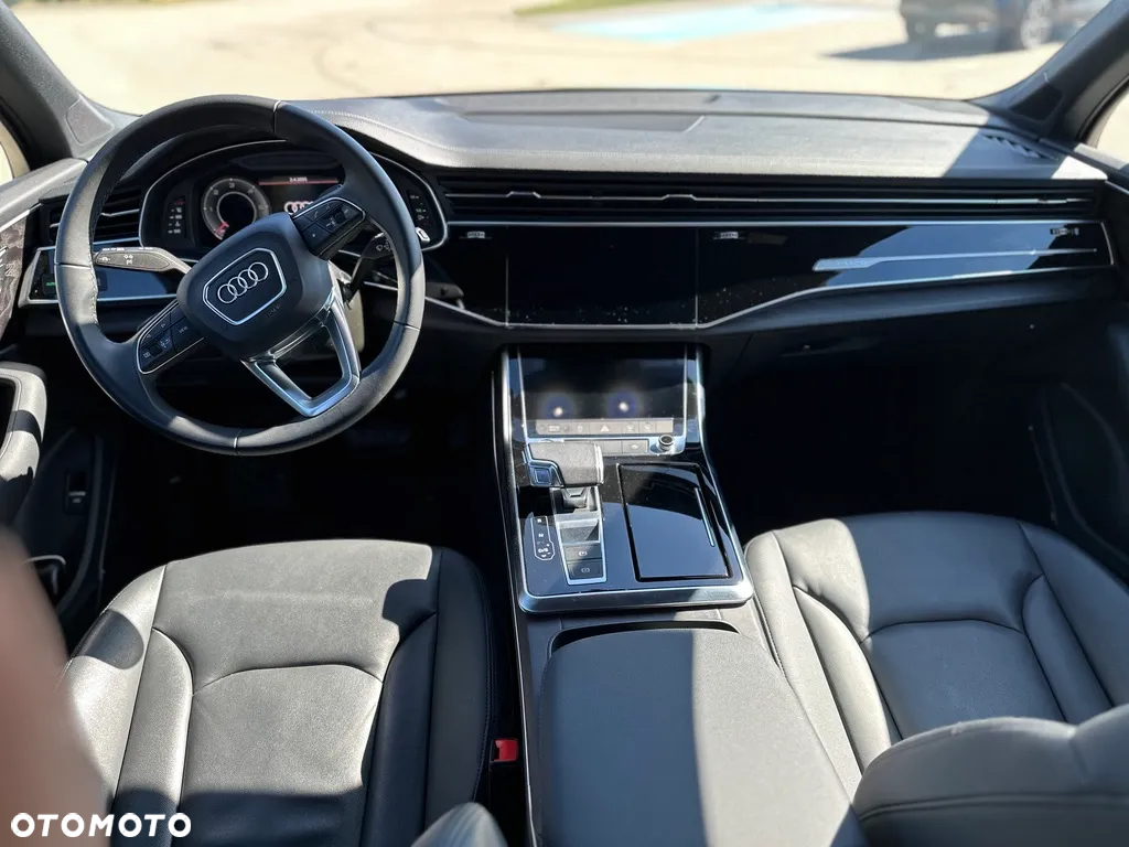 Audi Q7 - 3