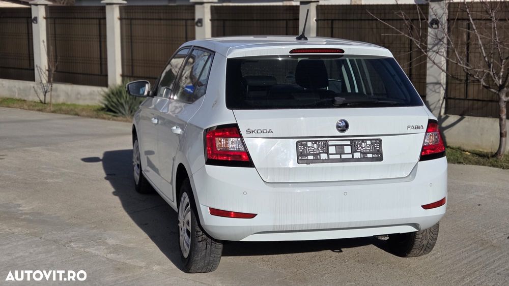 Skoda Fabia - 7