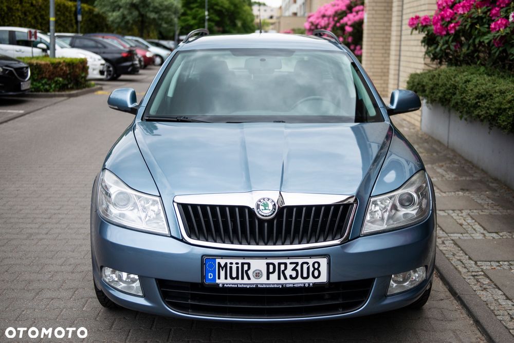 Skoda Octavia 1.6 Active - 1