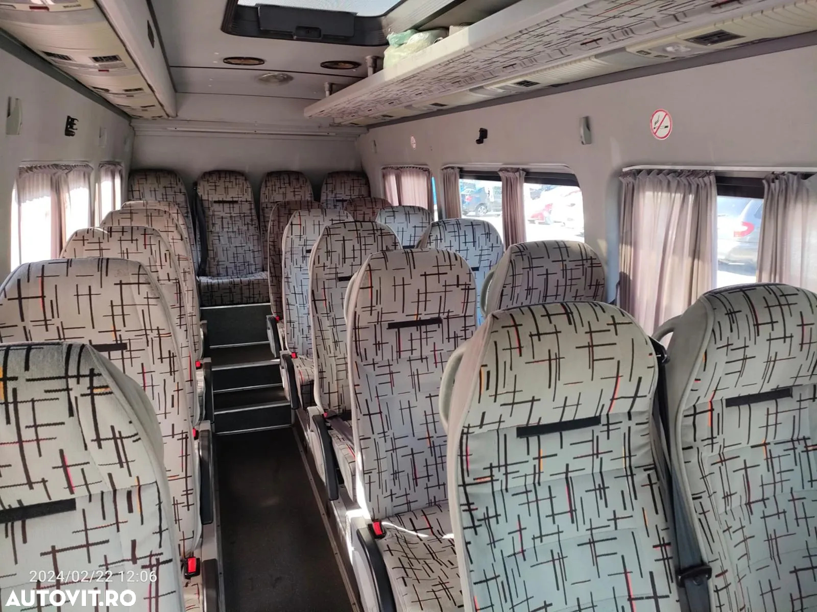 Mercedes-Benz Sprinter - 6
