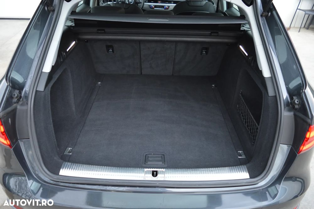 Audi A4 2.0 TDI S tronic - 29