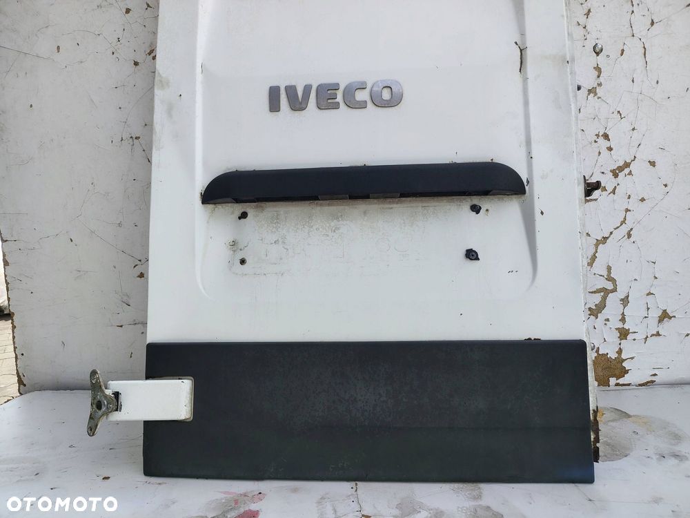 DRZWI SKRZYDEŁKOWE LEWY TYŁ IVECO DAILY 3 III 35C12 FL - 2